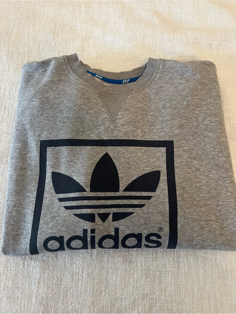 Adidas Men’s Originals Trefoil Box Logo Sweatshirt Sz XL - Picture 9 of 10